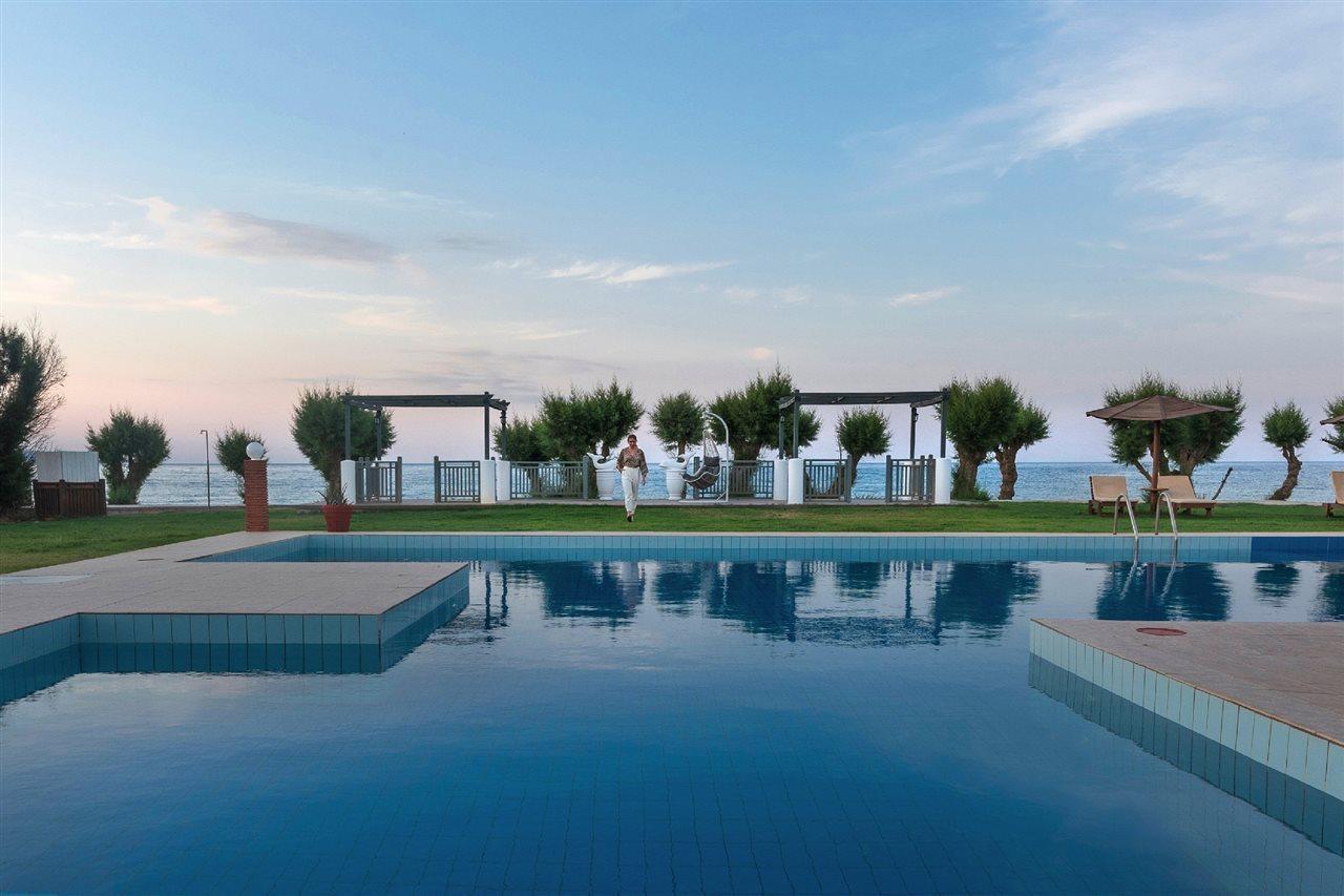 Arion Hotel Κολυμβάρι Εξωτερικό φωτογραφία