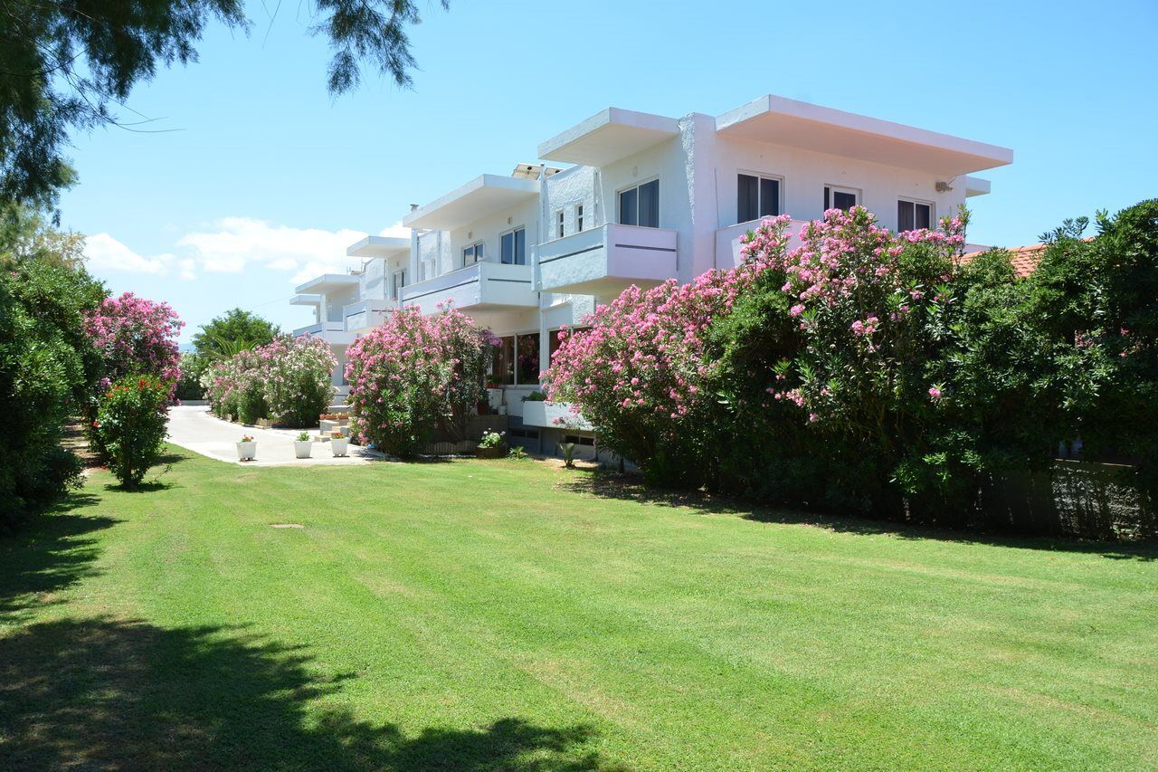 Arion Hotel Κολυμβάρι Εξωτερικό φωτογραφία